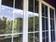 Kính hộp hoa văn trang trí